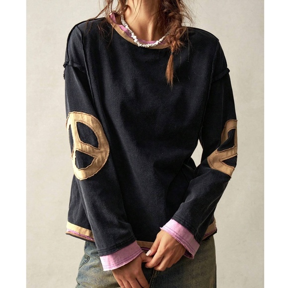 Cozy Peace Patch Oversized Reverse Stitch Color Block Top - Picture 5 of 16